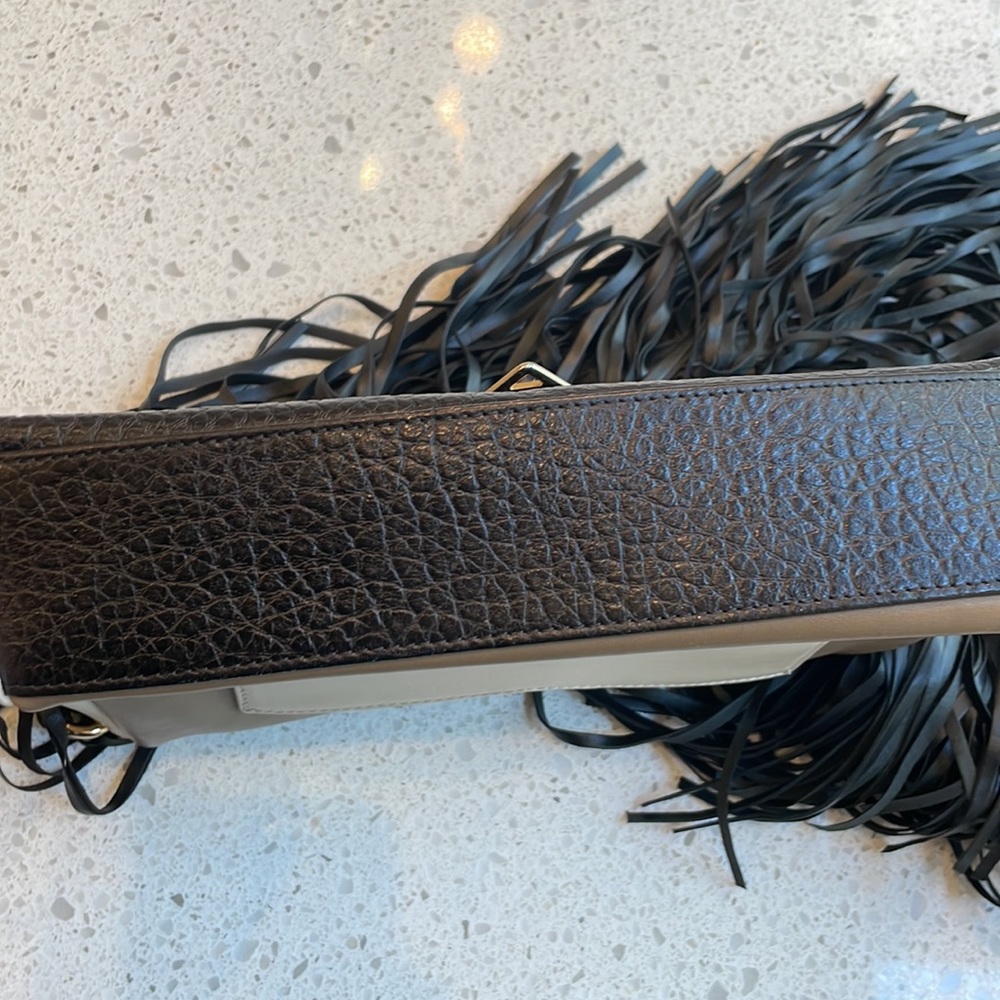 Sara Bataglia fringe bag 12x8 - Picture 6 of 8